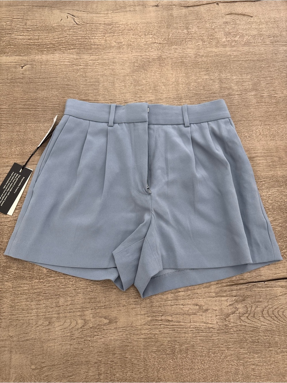 Aritzia Babaton High Waist Pleated Shorts in Dusty Blue